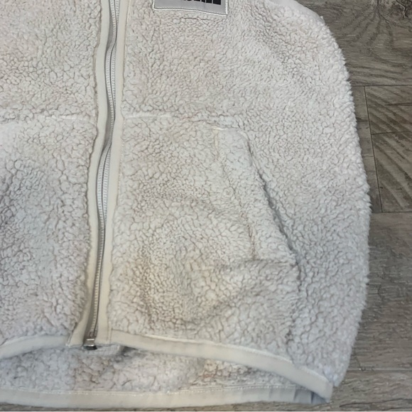 The North Face Toddler Boys Zip Up Sherpa Fleece Vest - Picture 8 of 11